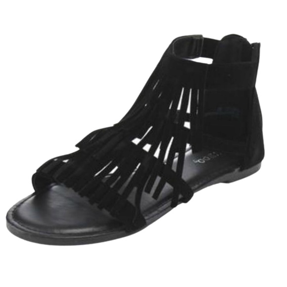 Bamboo Black Suede Fringe Flat Sandals - Picture 2 of 7